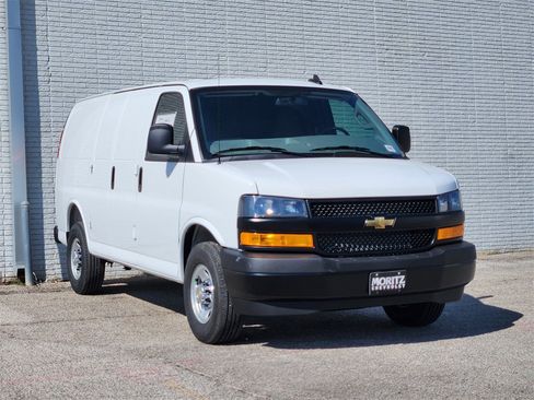 New 2025 Chevrolet Express 2500 w/ Driver Convenience Package image 2