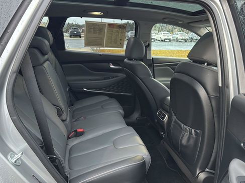 Used 2023 Hyundai Santa Fe Limited image 11