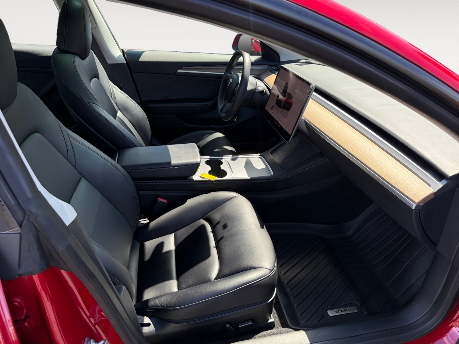 Used 2023 Tesla Model 3 Standard Range RWD image 19
