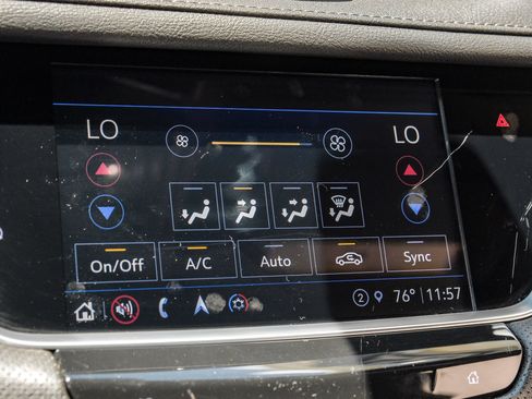 Used 2024 Cadillac XT5 Premium Luxury FWD image 31
