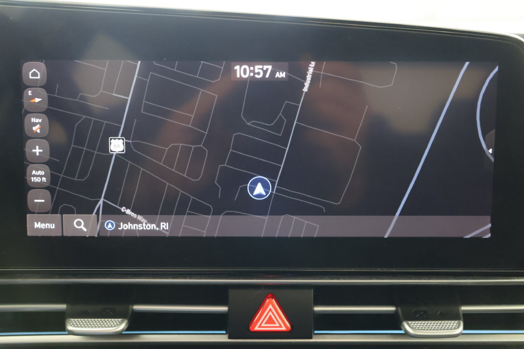 Used 2025 Hyundai Elantra SEL FWD image 14