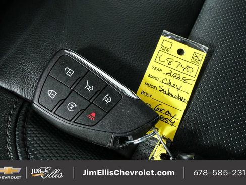 Used 2025 Chevrolet Suburban RST w/ Comfort Package image 42