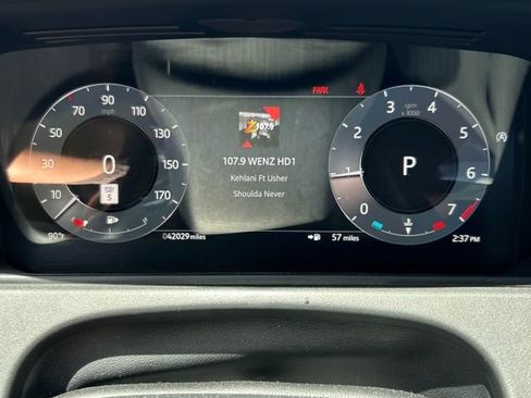Used 2024 Land Rover Range Rover Velar Dynamic SE AWD/4WD image 7