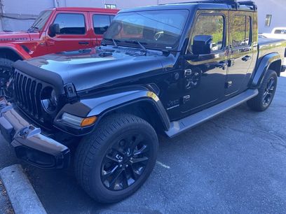 Used 2023 Jeep Gladiator Overland