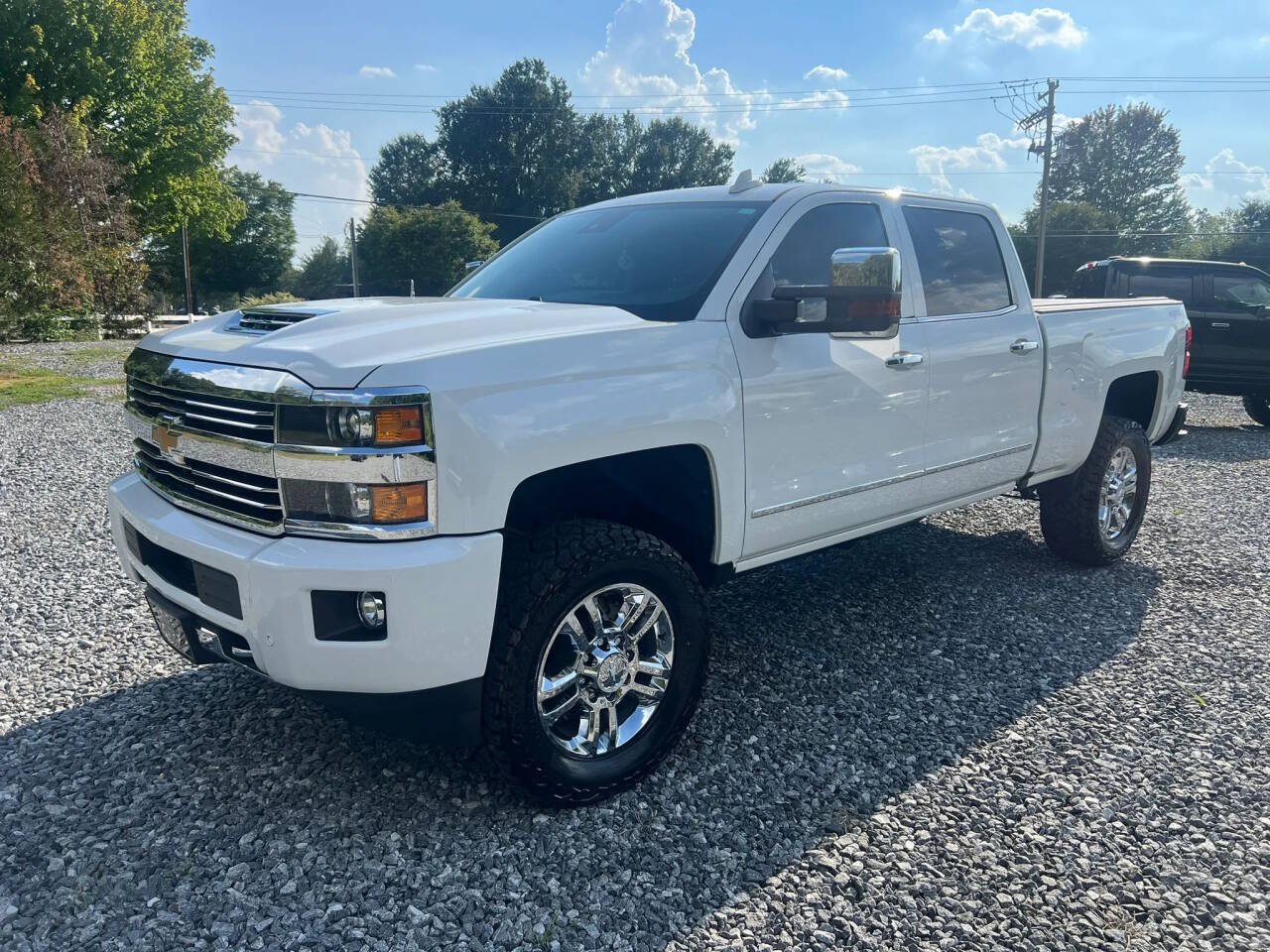 Used 2017 Chevrolet Silverado 2500 High Country w/ Duramax Plus Package AWD/4WD image 3