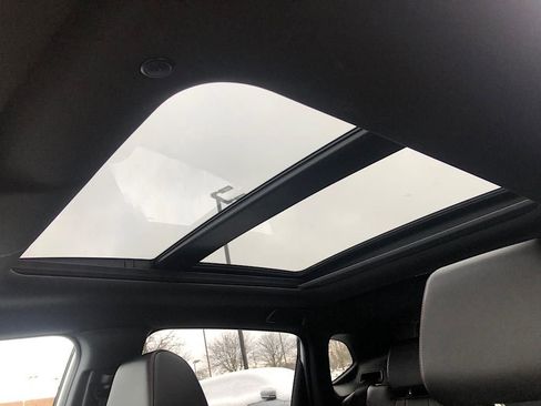 Certified 2025 Acura ADX A-Spec image 25