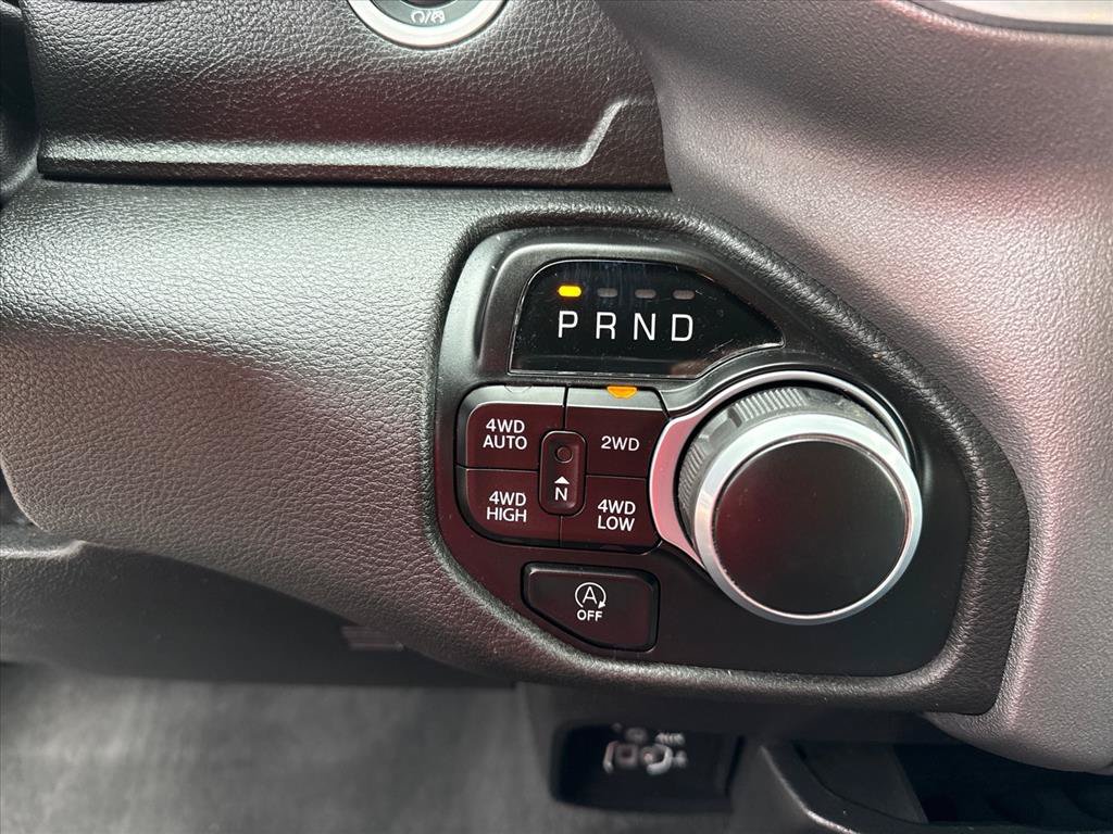 Used 2022 RAM 1500 Big Horn AWD/4WD image 12
