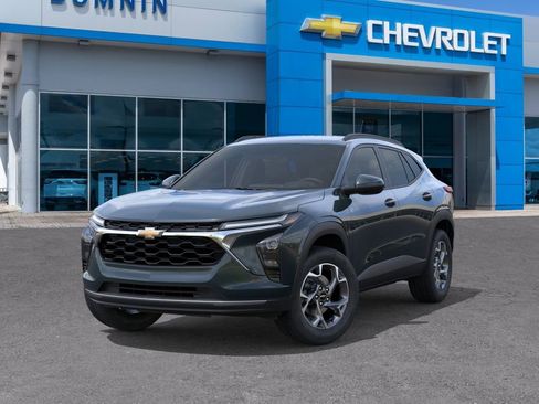 New 2026 Chevrolet Trax LT FWD image 7