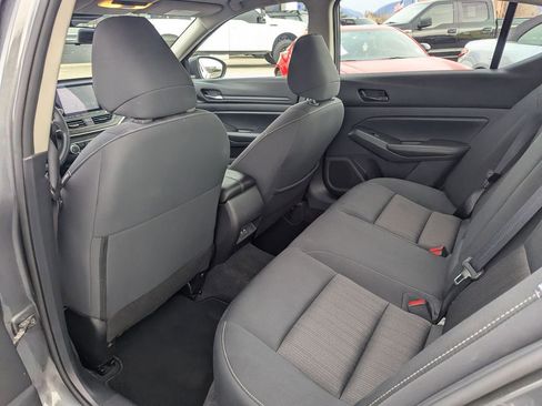 Used 2024 Nissan Altima 2.5 SV FWD image 20
