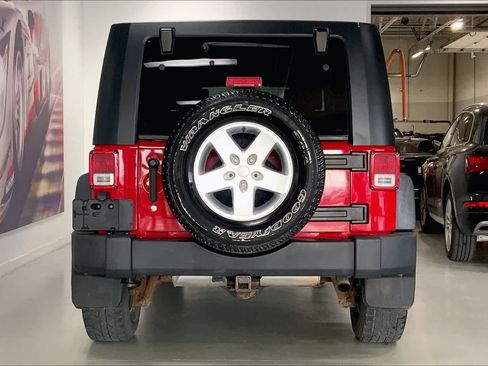 Used 2010 Jeep Wrangler Unlimited Sport AWD/4WD image 4