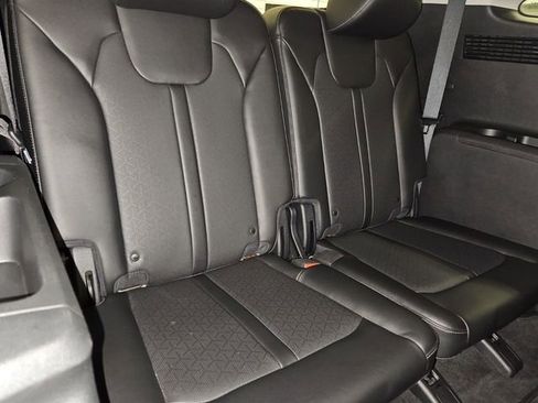 Used 2022 Kia Sorento S image 19