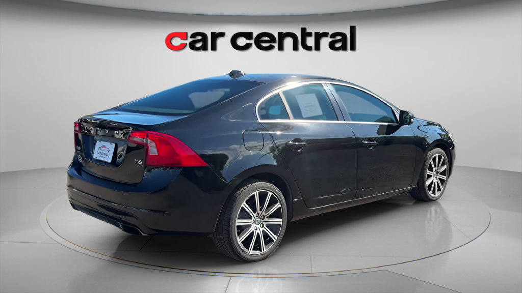 Used 2015 Volvo S60 T6 FWD image 5