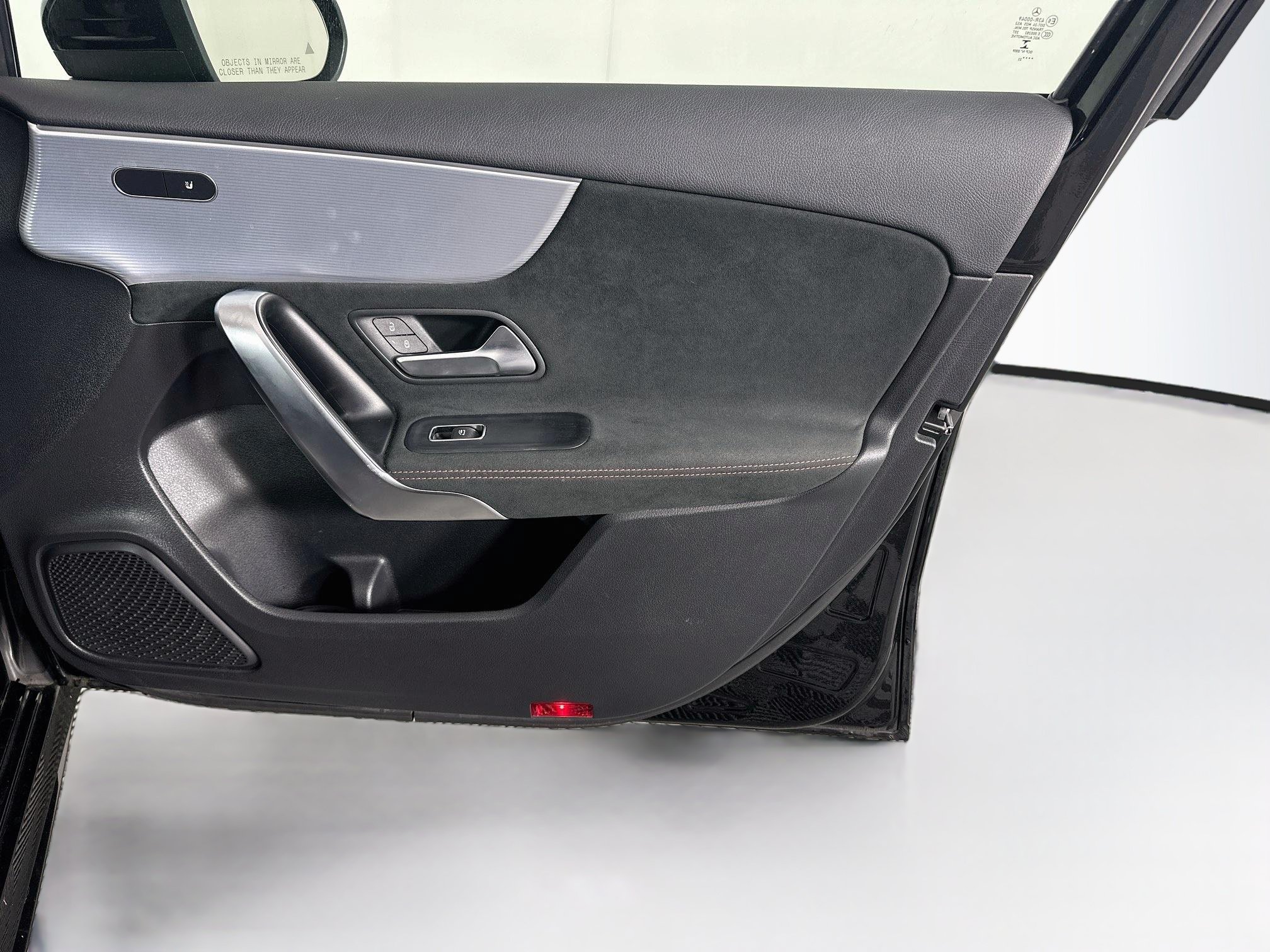 Used 2022 Mercedes-Benz A 220 4MATIC image 31