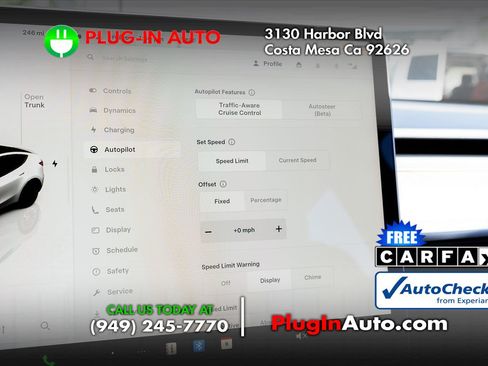 Used 2024 Tesla Model Y Long Range AWD/4WD image 24
