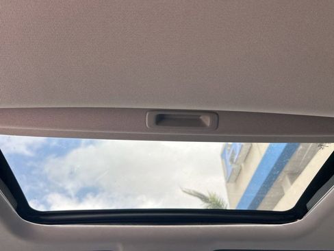 Used 2022 Honda CR-V EX image 10