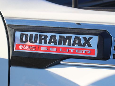 New 2025 GMC Sierra 2500 Pro w/ Convenience Package image 17