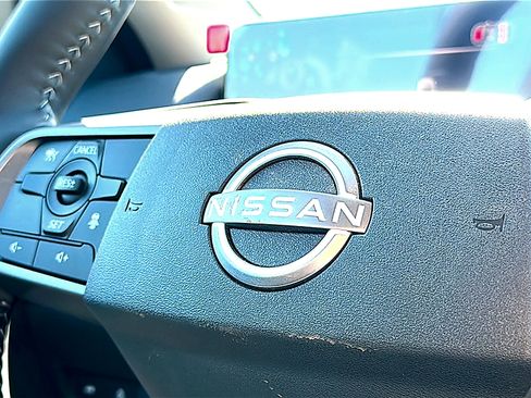 New 2026 Nissan Sentra SV w/ SV Convenience Package FWD image 20