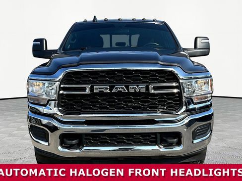 Used 2024 RAM 2500 Tradesman w/ Chrome Appearance Group AWD/4WD image 2