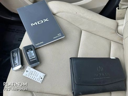 Used 2019 Acura MDX SH-AWD w/Technology Pkg Sport image 19