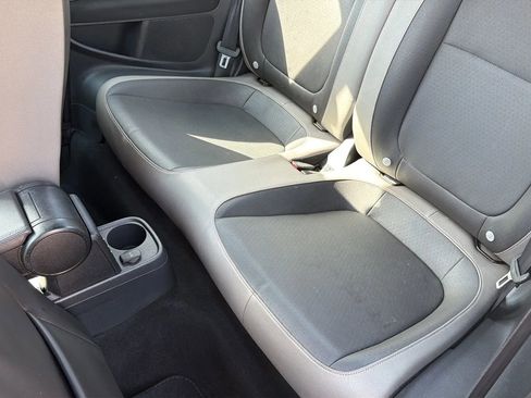 Used 2015 Volkswagen Beetle 1.8T image 15