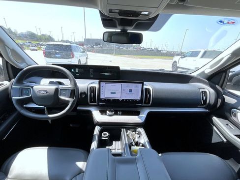 New 2027 Ford Expedition Max Active AWD/4WD image 12