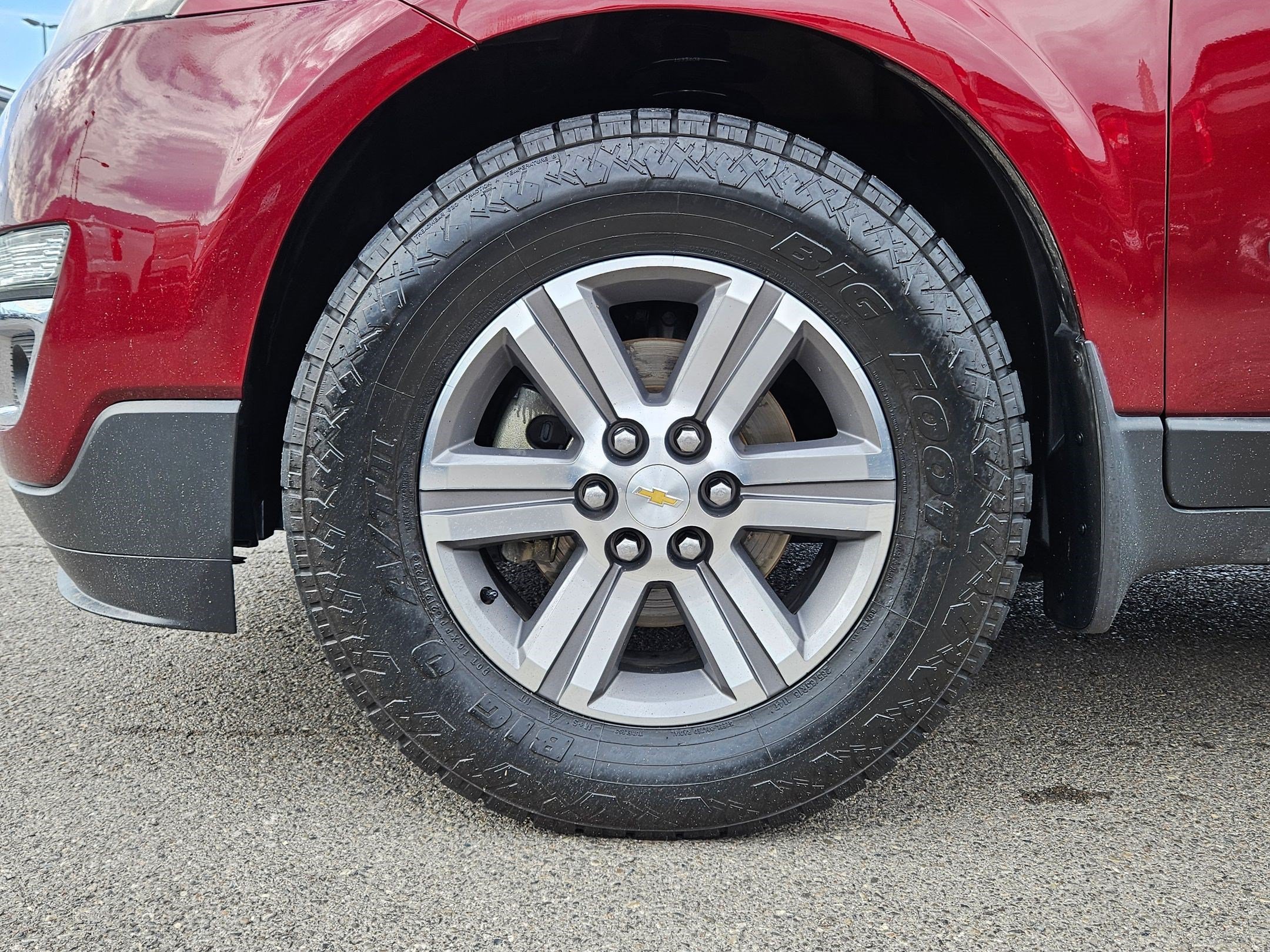 Used 2015 Chevrolet Traverse LT AWD/4WD image 11