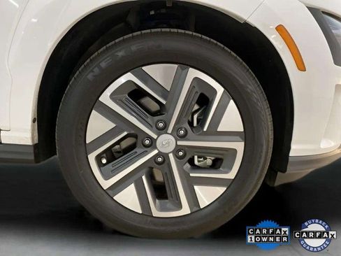 Used 2023 Hyundai Kona SE w/ Cargo Package image 28