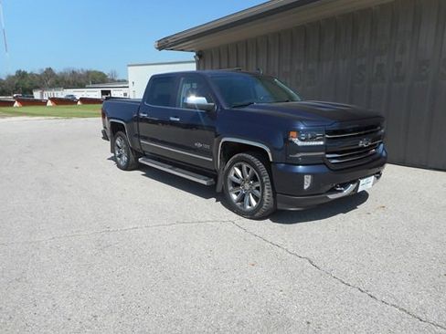 Used 2018 Chevrolet Silverado 1500 LTZ Z71 w/ Centennial Edition image 5