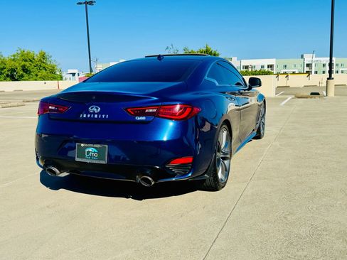 Used 2019 INFINITI Q60 3.0t Luxe w/ Cargo Package RWD image 8