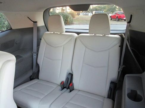 Used 2020 Cadillac XT6 Premium Luxury image 30