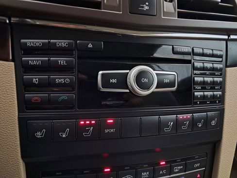 Used 2012 Mercedes-Benz E 550 Cabriolet AMG Line image 19