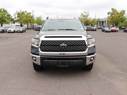 Used 2019 Toyota Tundra SR5 AWD/4WD image 2