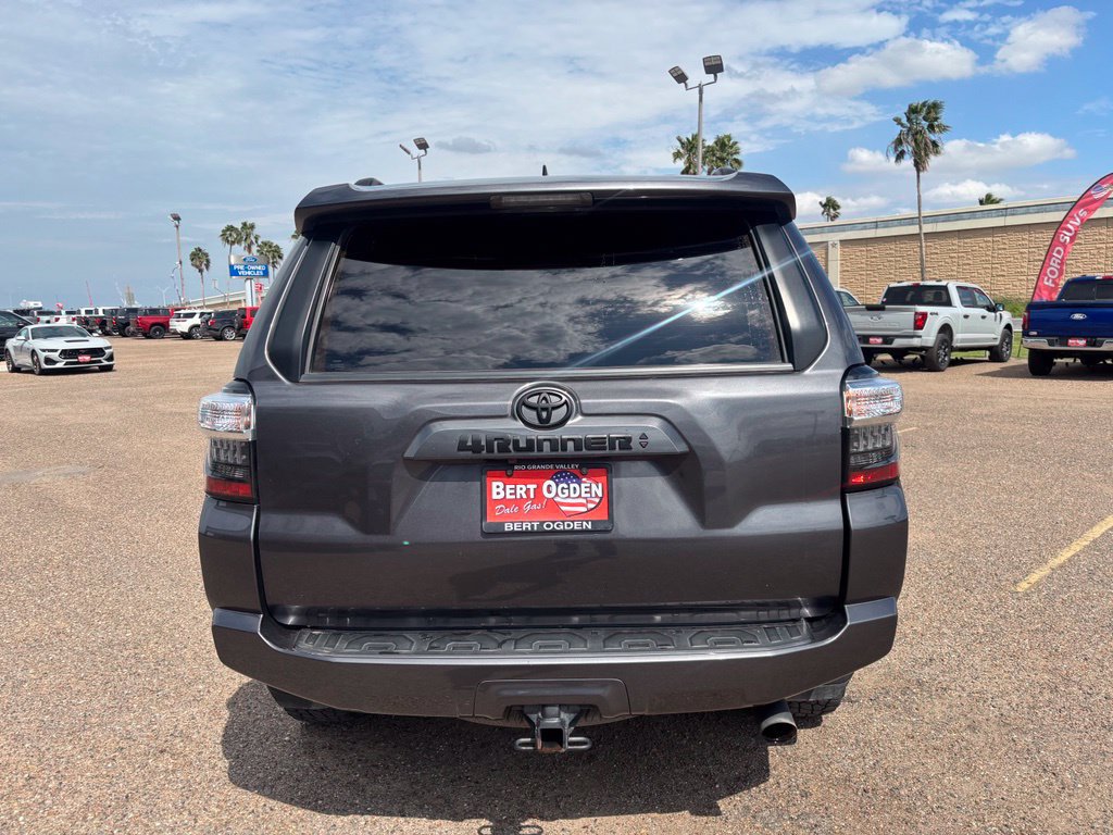 Used 2023 Toyota 4Runner SR5 Premium w/ Moonroof Package AWD/4WD image 5
