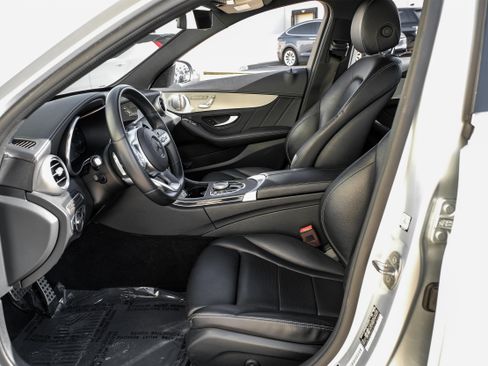 Used 2021 Mercedes-Benz C 300 C 300 w/ AMG Line image 3