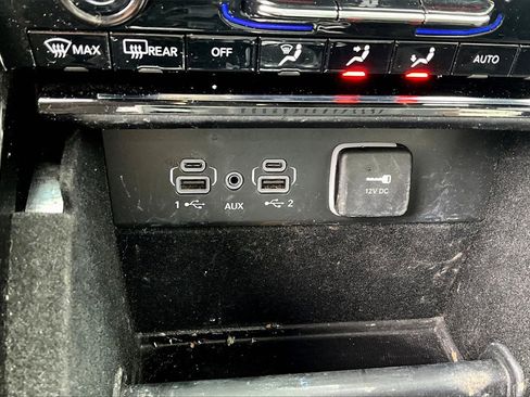 Used 2021 Jeep Grand Cherokee L Limited image 32