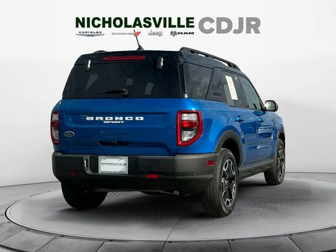 Used 2022 Ford Bronco Sport Outer Banks w/ Tech Package image 5