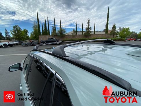 Certified 2021 Toyota RAV4 XLE w/ Convenience Package AWD/4WD image 10