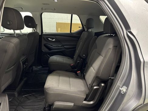 Used 2020 Chevrolet Traverse LT AWD/4WD image 32