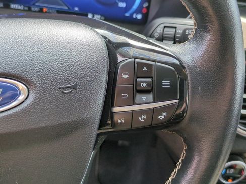 Used 2021 Ford Escape Titanium w/ Titanium Elite Package FWD image 18