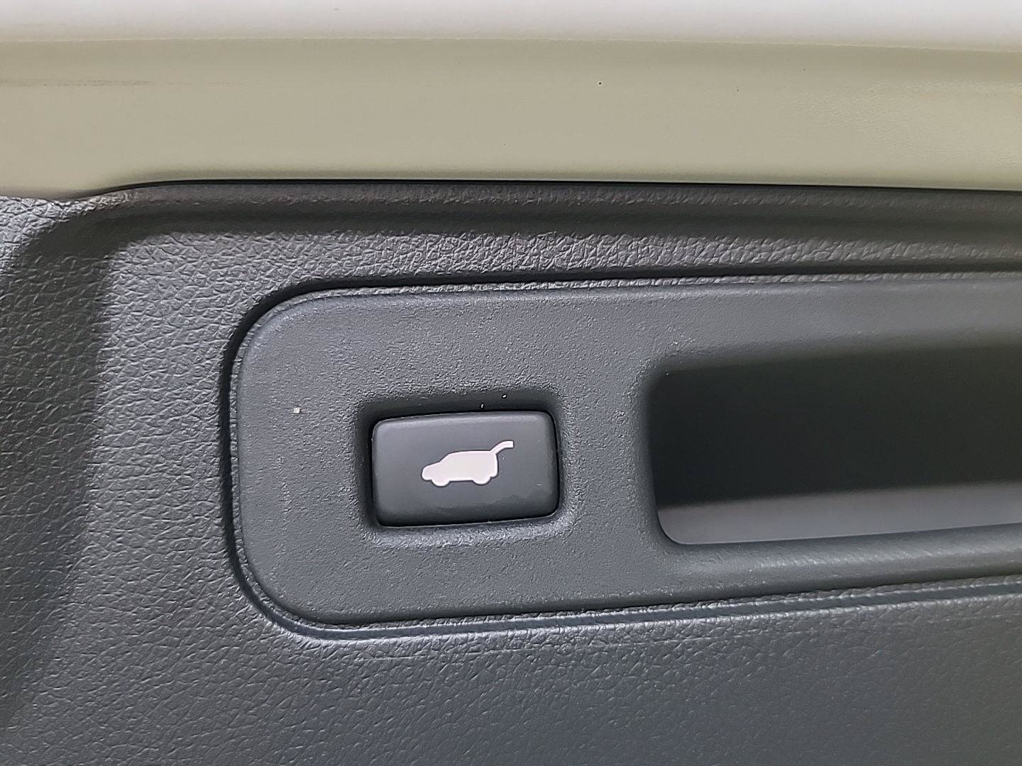 Certified 2024 Honda Passport EX-L image 8
