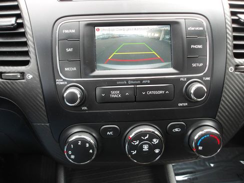 Used 2014 Kia Forte Koup EX FWD image 17