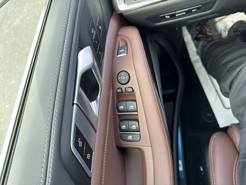 New 2026 BMW X5 xDrive40i w/ Premium Package image 9