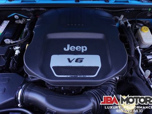 Used 2017 Jeep Wrangler Unlimited Sport w/ Quick Order Package 23S AWD/4WD image 24