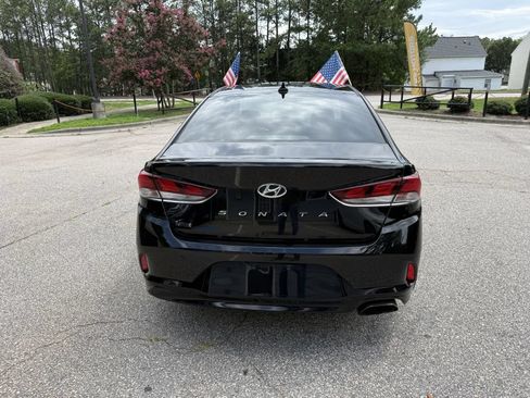 Used 2018 Hyundai Sonata SEL w/ Tech Package 02 FWD image 6