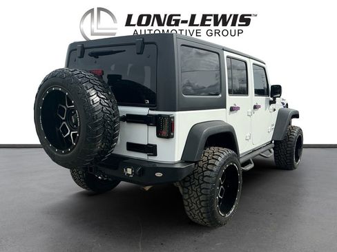 Used 2017 Jeep Wrangler Unlimited Sport w/ Connectivity Group image 7