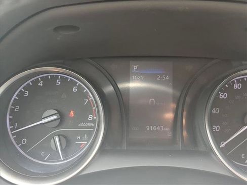 Used 2023 Toyota Camry SE FWD image 10