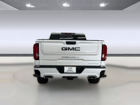Used 2023 GMC Sierra 1500 Denali Ultimate AWD/4WD image 9