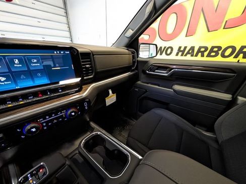 New 2026 Chevrolet Silverado 1500 RST w/ Safety Package AWD/4WD image 26