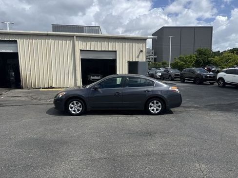 Used 2009 Nissan Altima 2.5 SL w/ SL Pkg FWD image 8