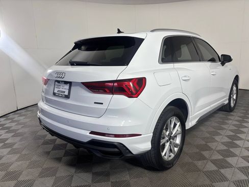 Used 2023 Audi Q3 2.0T Premium w/ Convenience Package AWD/4WD image 8